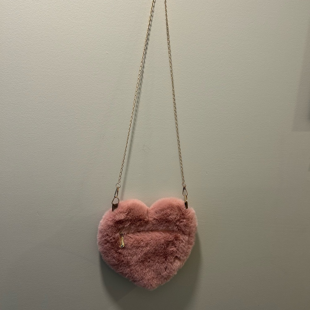 🔥🆕🔥Heart-Shaped Pink Plush Crossbody Bag - Picture 2 of 3